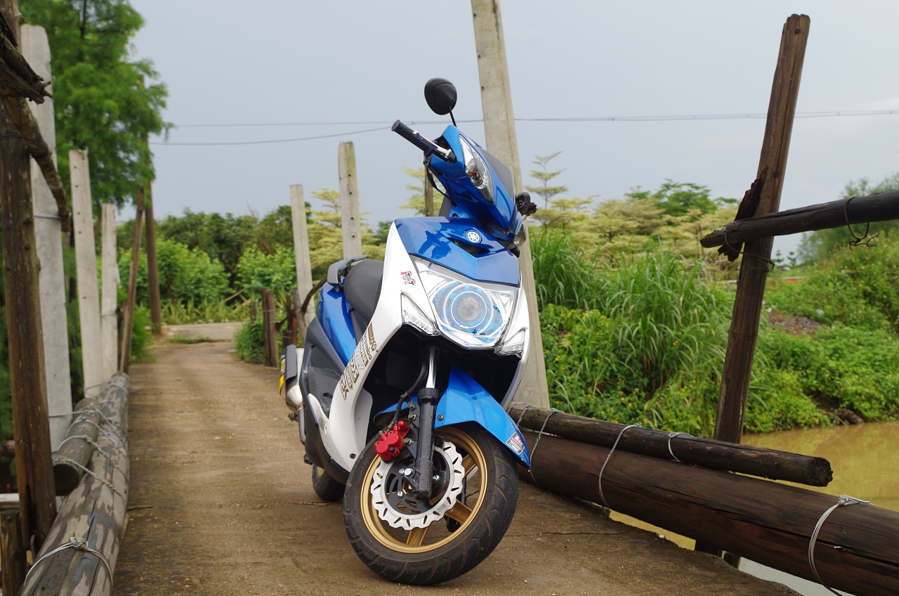 端午节带着雅马哈劲战去拍照