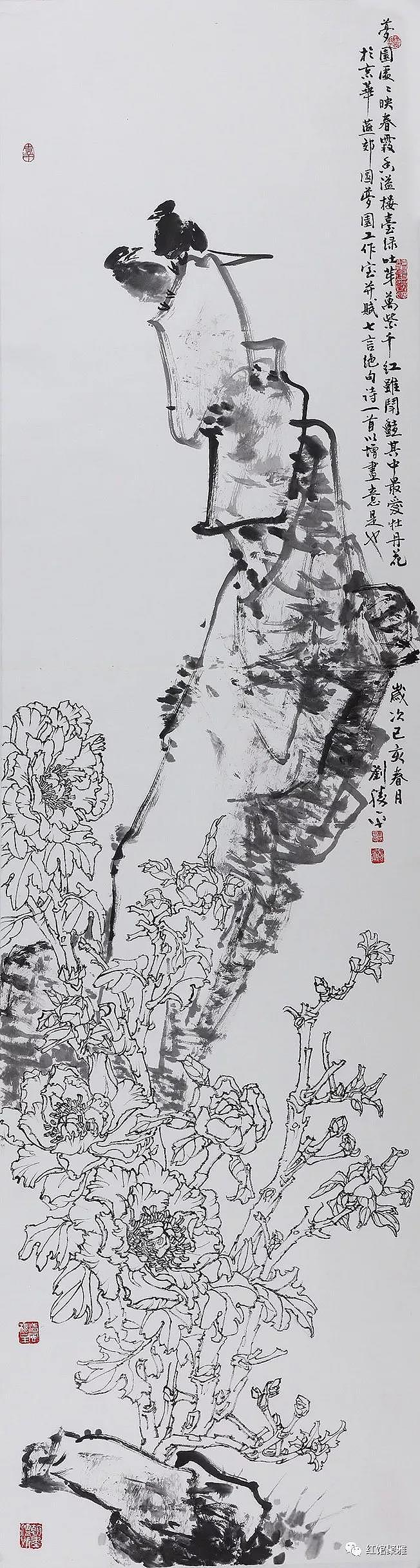 牡丹花
梦园处处映春霞,香溢楼台绿吐芽。<br>万紫千红虽斗艳,其中最爱牡丹花。<br>