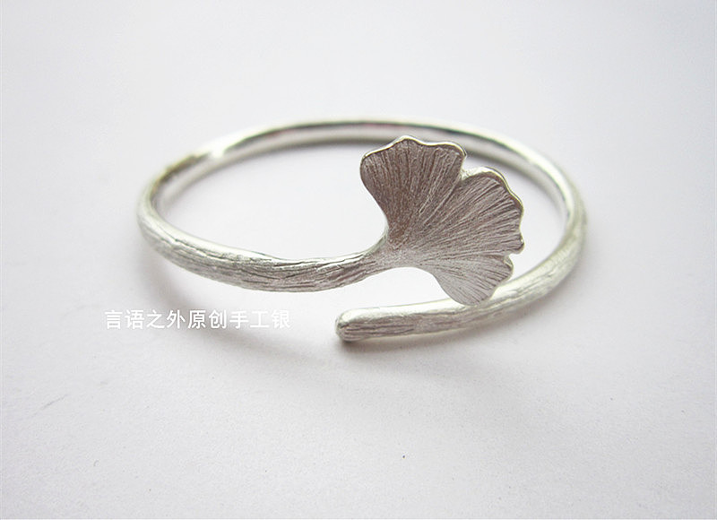 重新做的一款银杏叶手镯（图ZMTQyMTc2NTI=） - 首饰设计 - 站酷设计师momodaodao原创素材 - 站酷ZCOOL