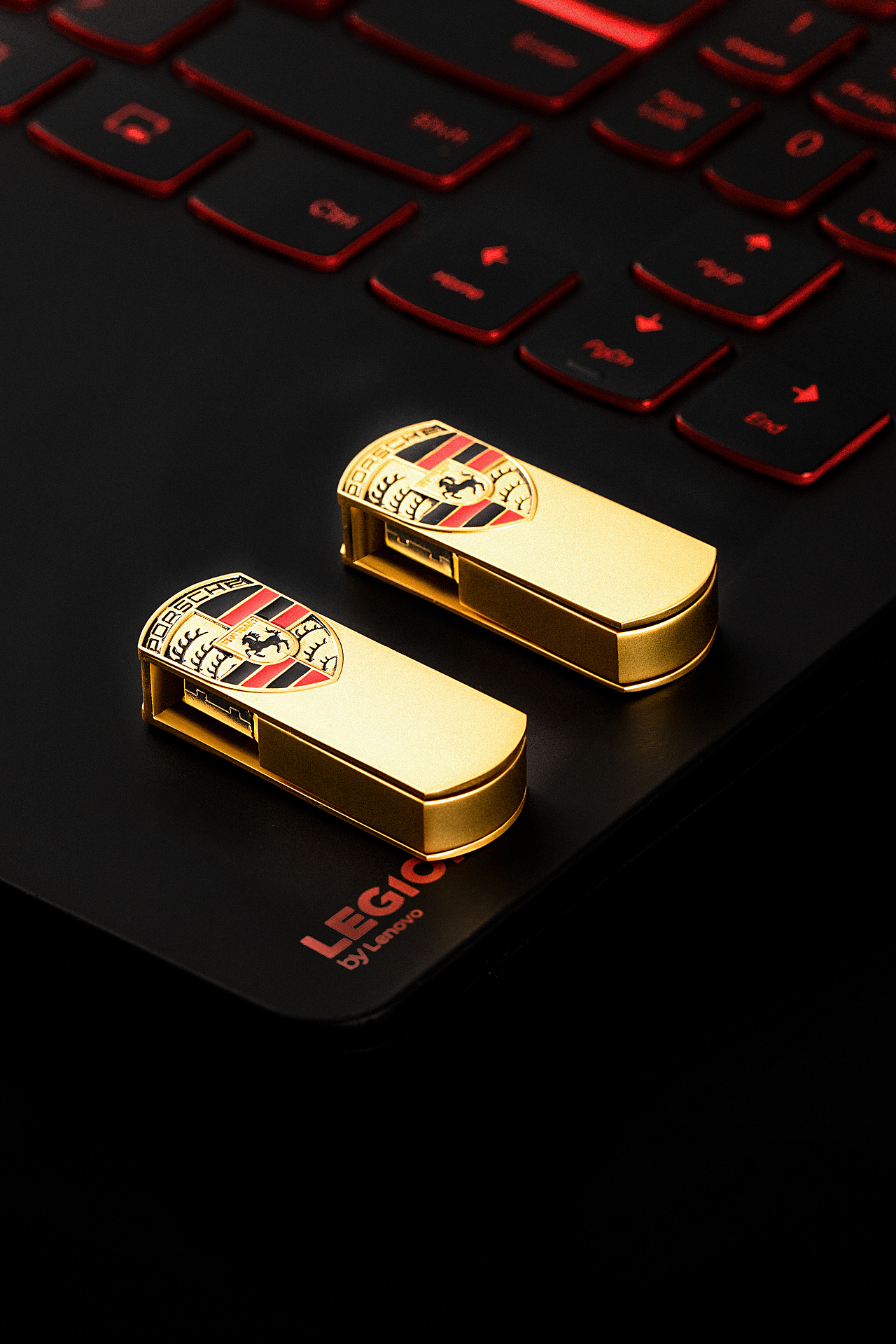 产品拍摄 U盘（图ZMjUyMzI0Nzg0） - 产品摄影 - 站酷设计师小a鹏原创素材 - 站酷ZCOOL