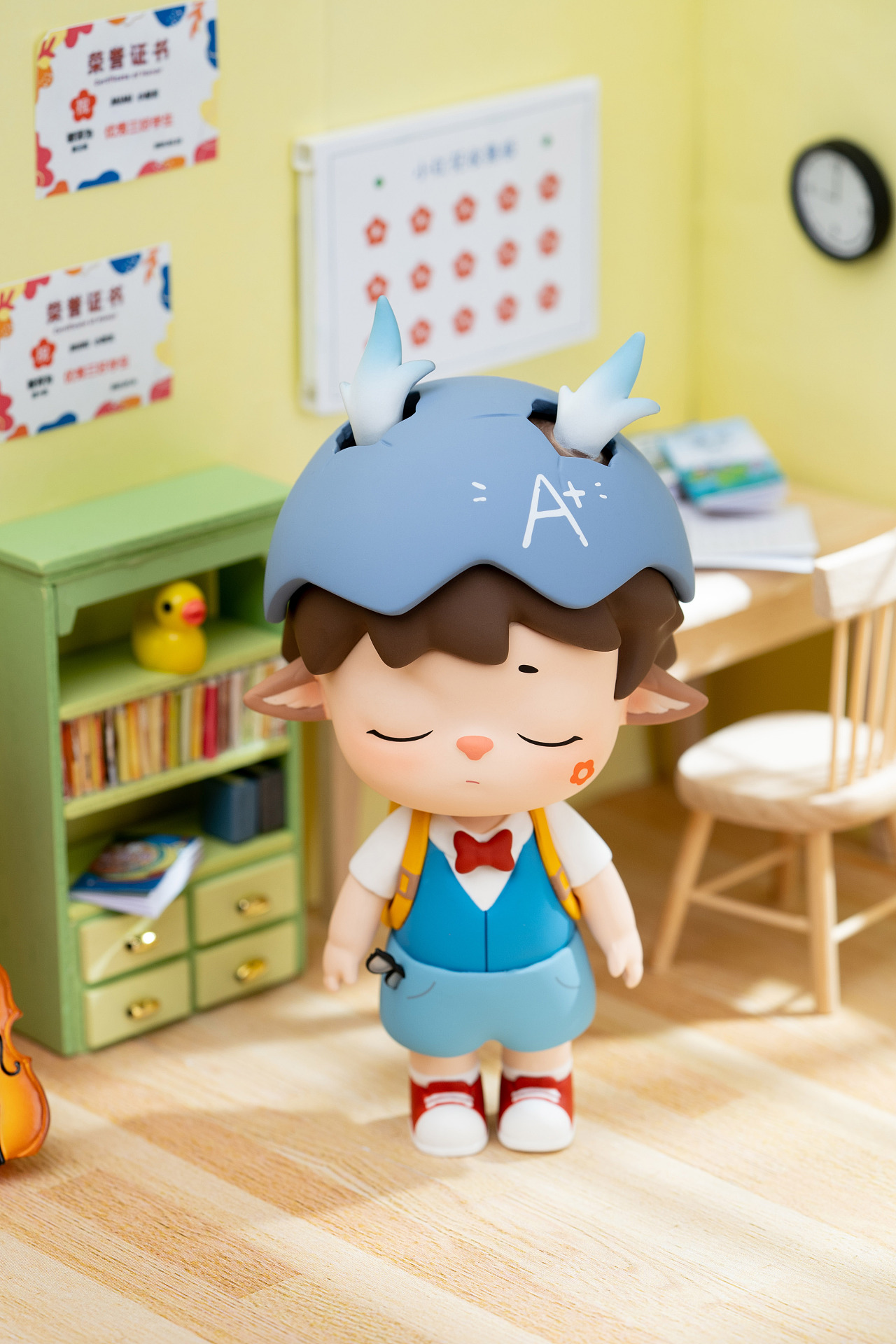 mimi三好学生潮玩玩具盲盒大娃拍摄