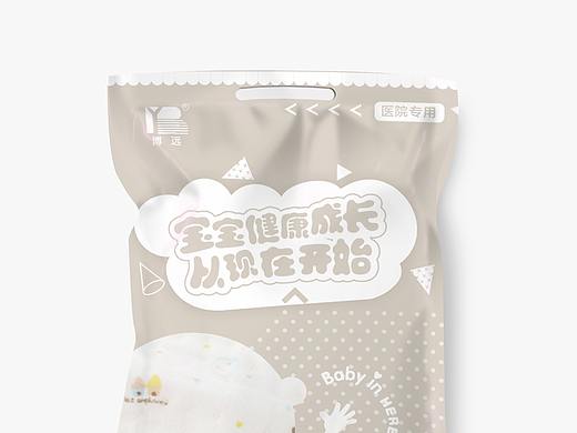 一组包装袋
