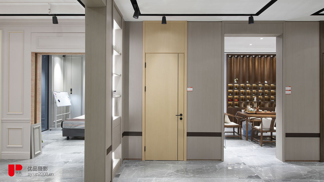 《香港皇朝整木家居》郑州居然之家店拍摄