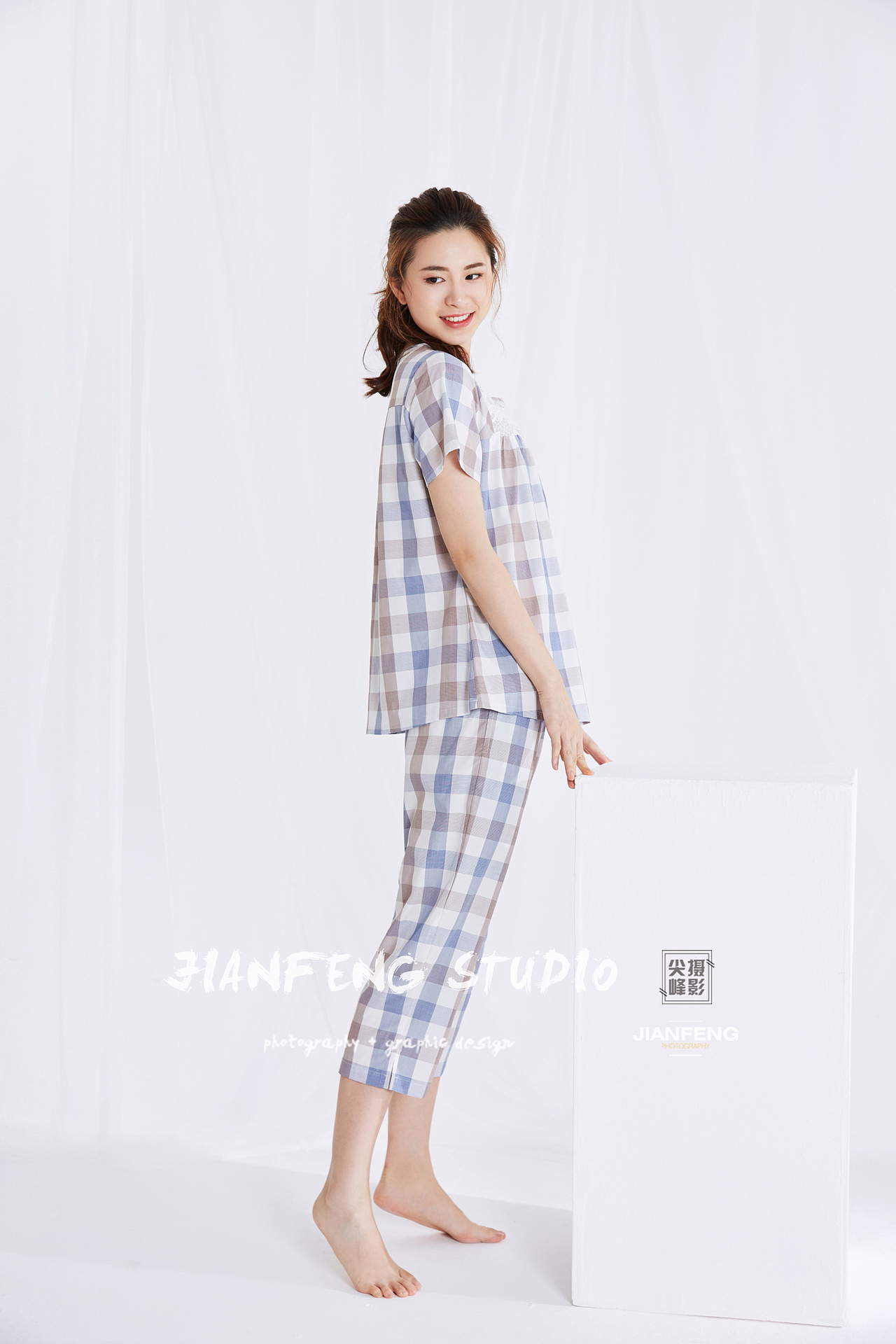 中模亲子家居服拍摄