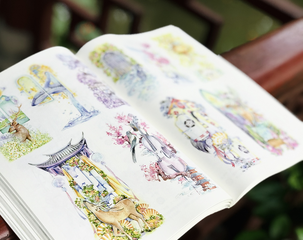 新书《百花缭乱》终于开卖啦（图ZMjEyODk2MzAw） - 商业插画 - 站酷设计师JOJO严琼原创素材 - 站酷ZCOOL