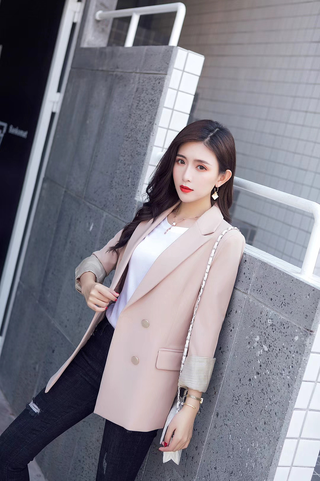 模特聃聃西装外套拍摄模特拍摄