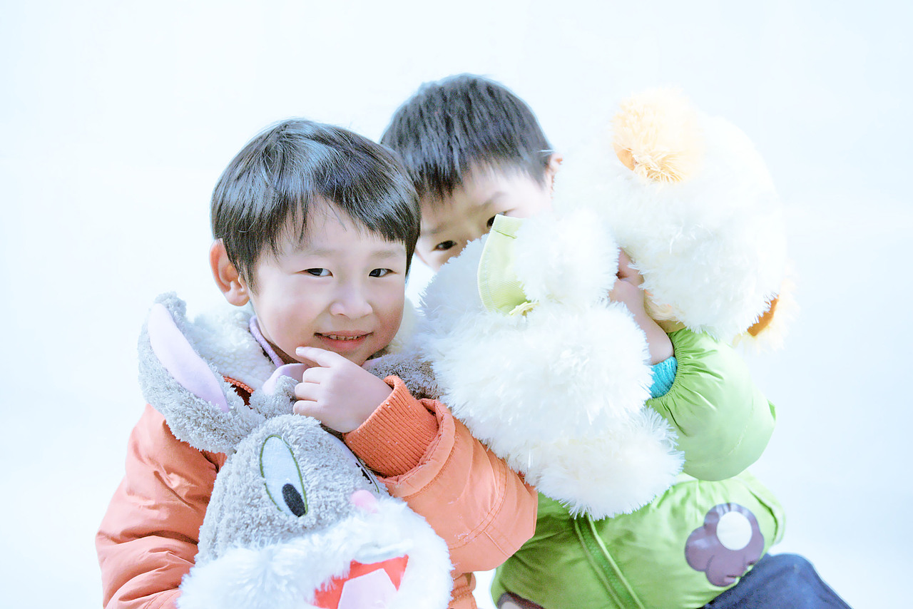 你是我哥哥,你是我弟弟