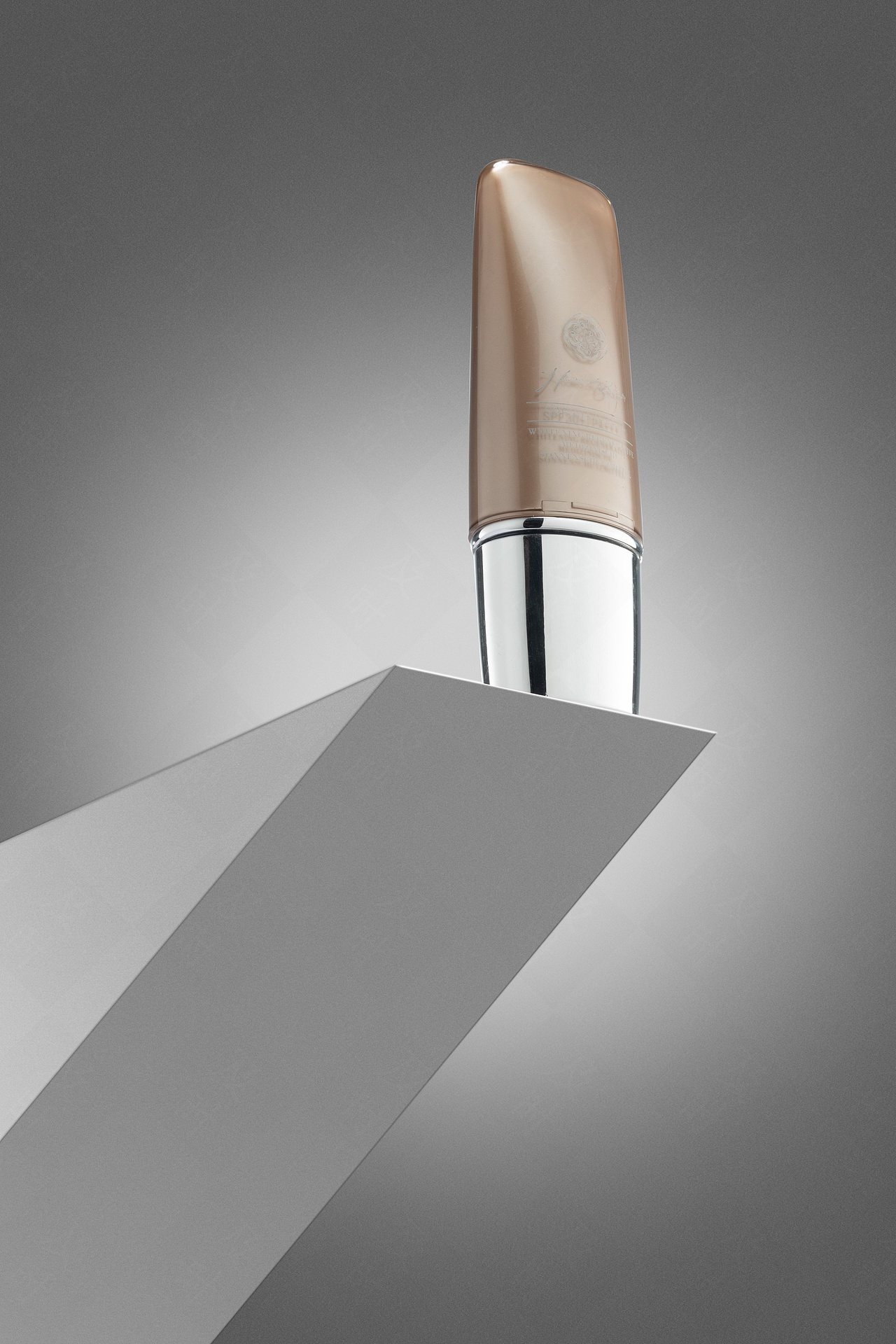 化妆品拍摄合集（图ZMjkyNDc1MjYw） - 产品摄影 - 站酷设计师及时小黑原创素材 - 站酷ZCOOL