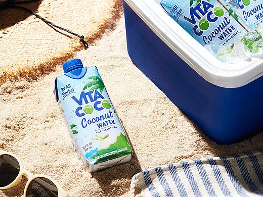 Vitacoco × 有食间｜让人身临椰风海滩的一洌甘甜滋味