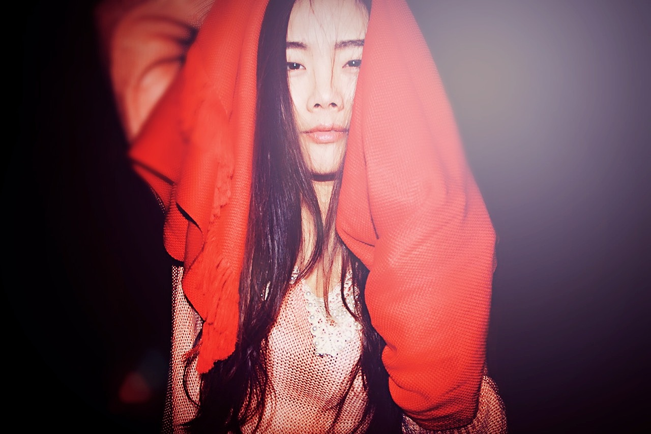 閑膩的周末. 我也沒(méi)有想要去學(xué)習(xí)。（圖ZMzg0NTMyMTY=） - 人像攝影 - 站酷設(shè)計(jì)師sophik原創(chuàng)素材 - 站酷ZCOOL