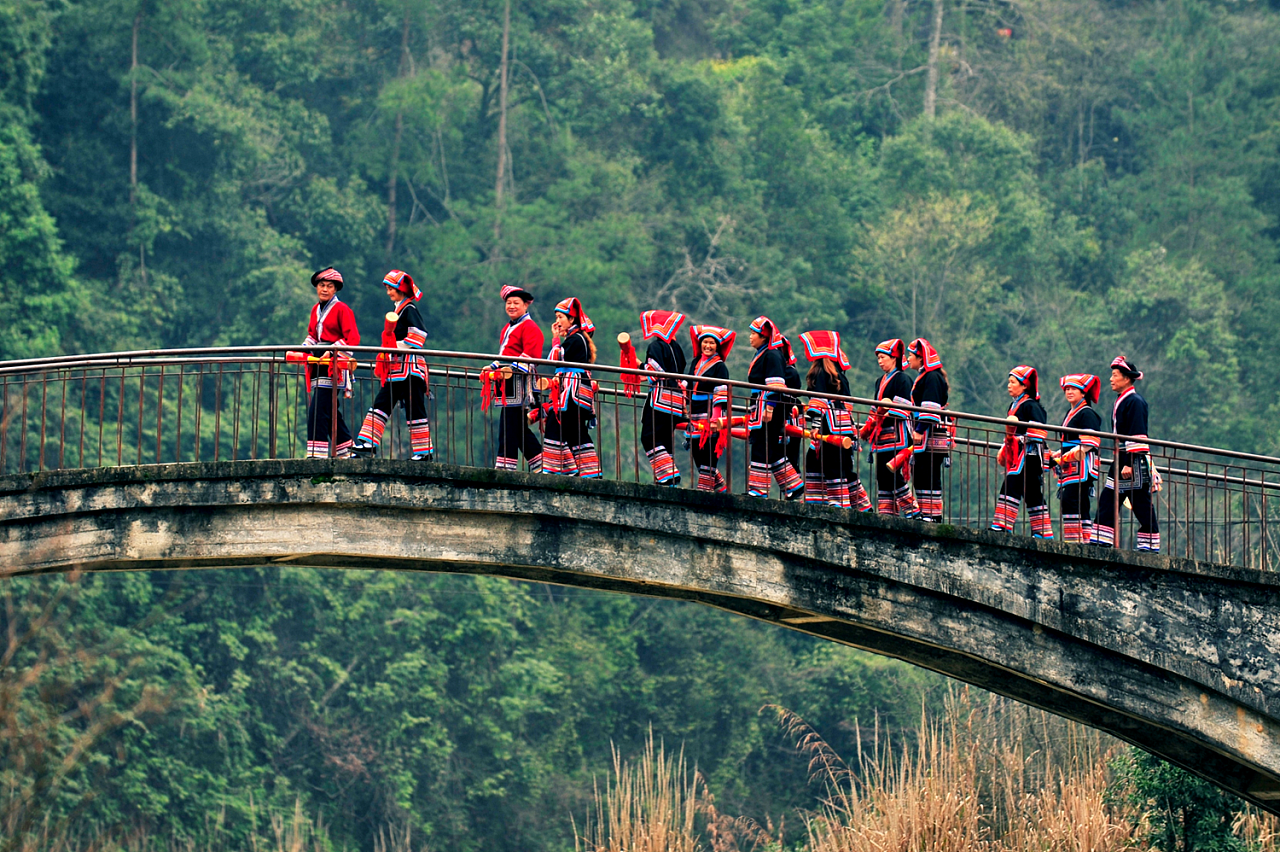江华瑶族自治县各年gdp_动人心魄六十载 瑶城江华新崛起