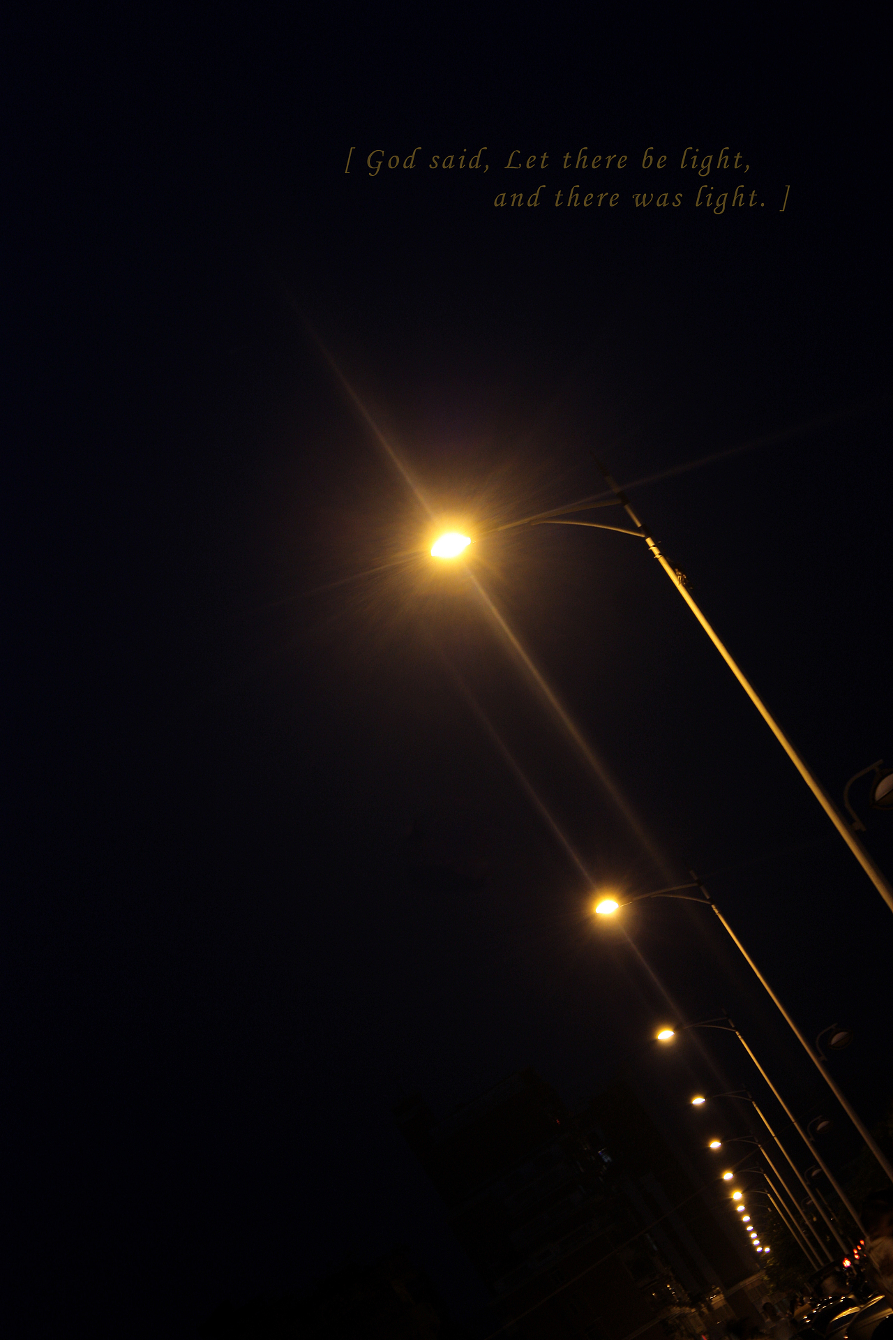 神说要有光