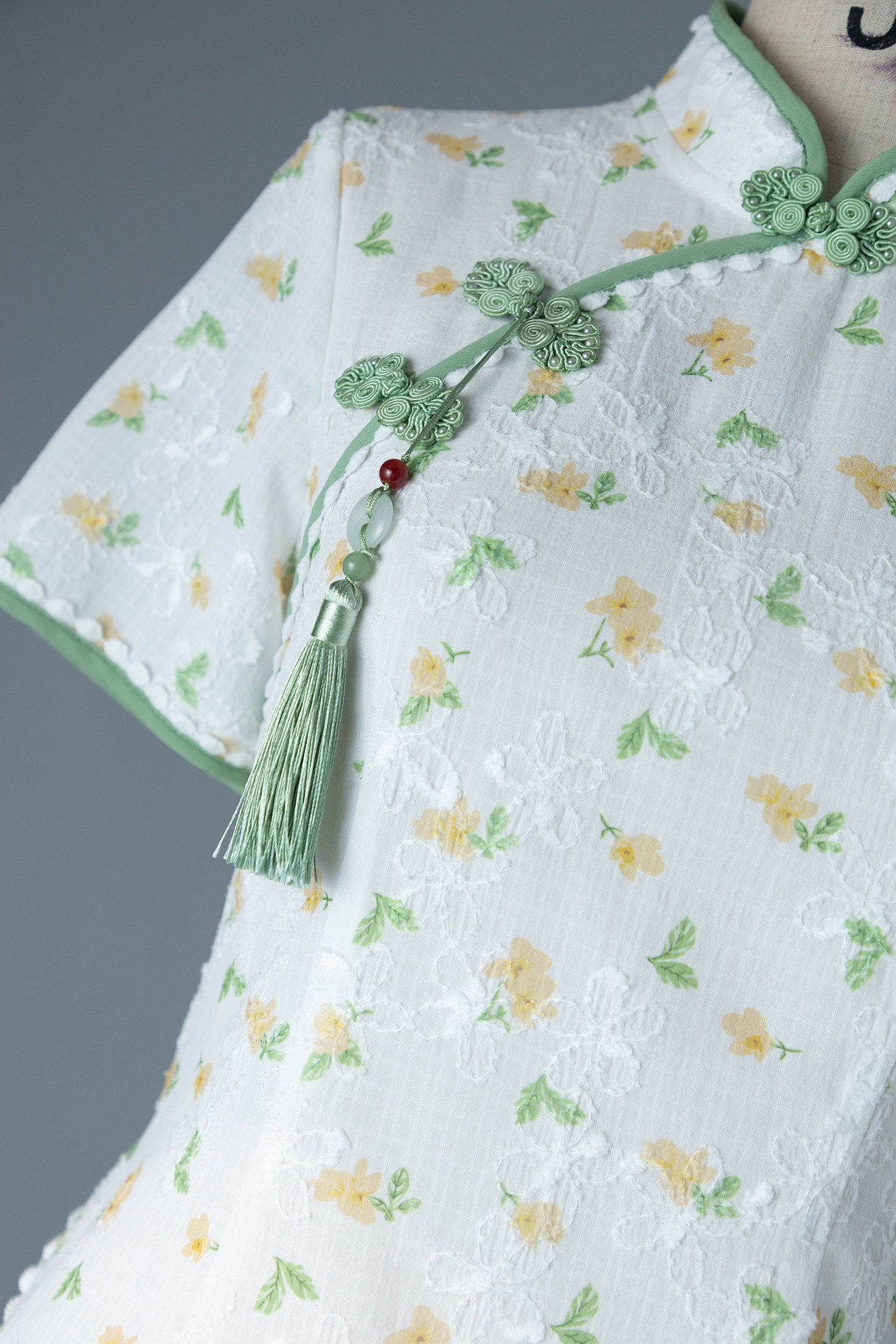 改良旗袍人台拍摄