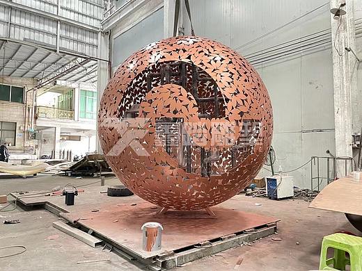 售楼部不锈钢镂空球雕塑  风水不锈钢叶片镂空圆球雕塑摆件