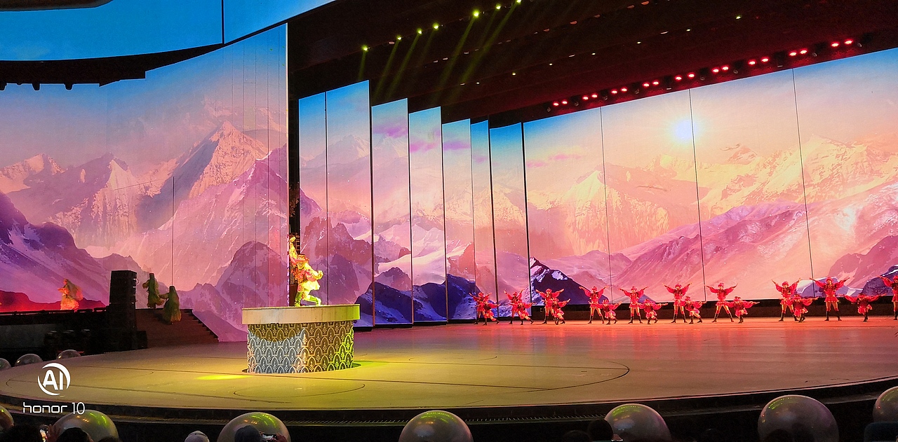 新疆大剧院-《千回西域》