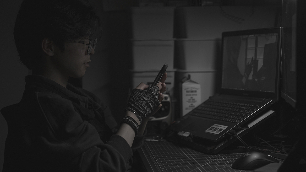 頑固子弟 | 孤僻（圖ZMjQ1NjY1MTY0） - 人文/紀(jì)實(shí)攝影 - 站酷設(shè)計(jì)師材貳少原創(chuàng)素材 - 站酷ZCOOL