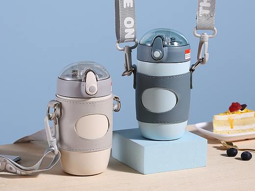 鹅蛋吸管保温杯