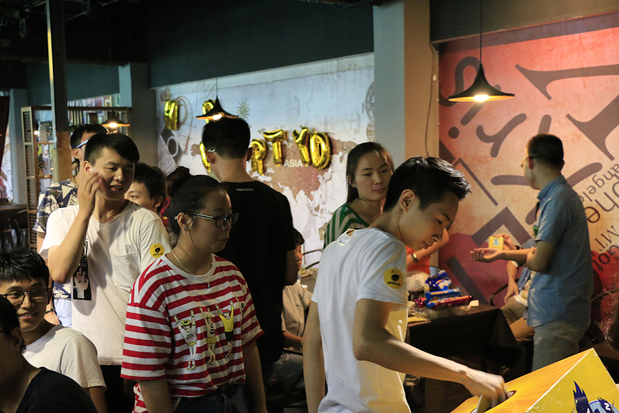 站酷十周年大趴聚会潮汕站--3(图ZNjI5NDQxMDA=) - 人像摄影 - 站酷设计师jweeety原创素材 - 站酷ZCOOL