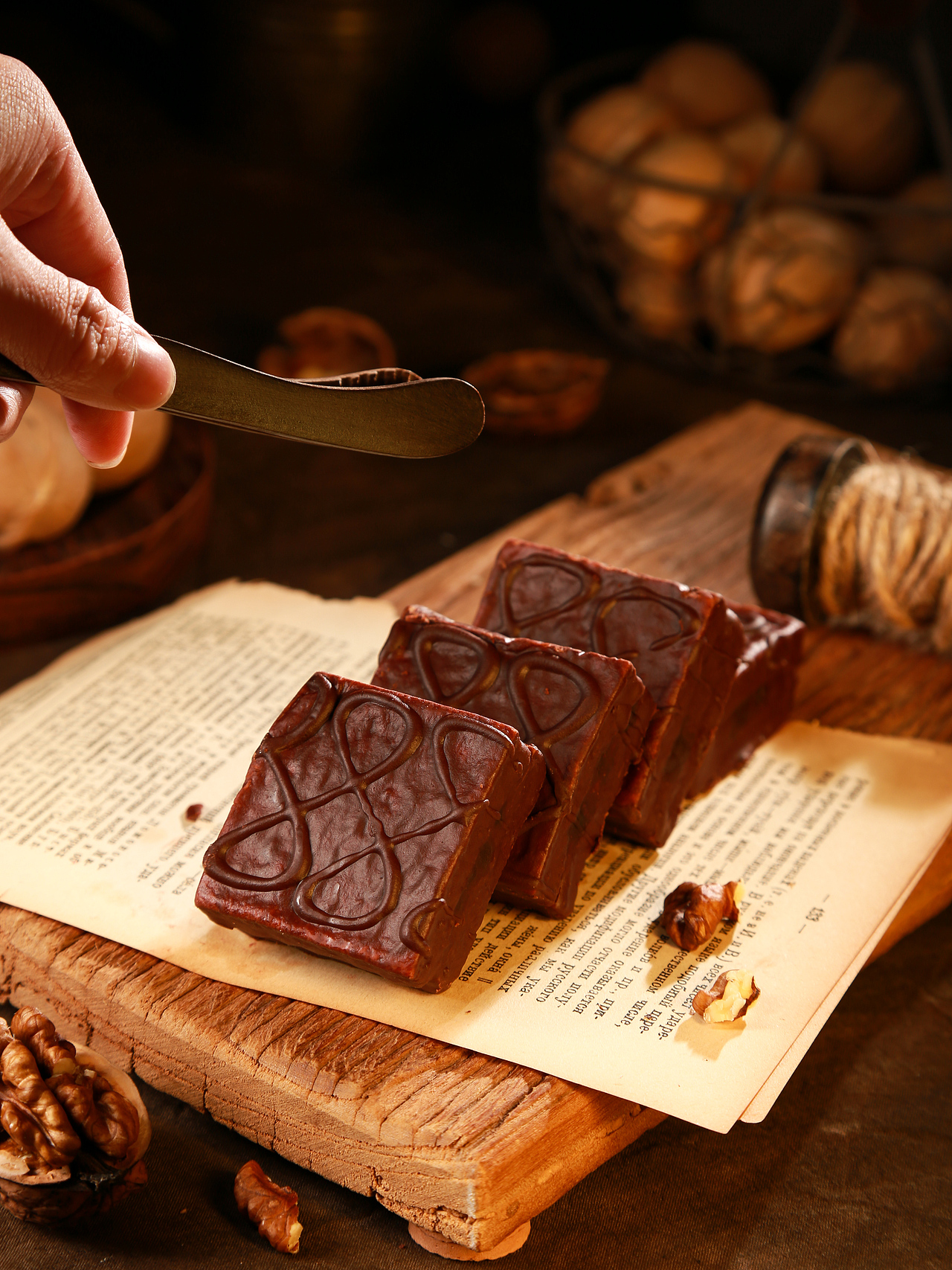 暗调巧克力派（图ZMzgxMjg3NDU2） - 美食摄影 - 站酷设计师小趣儿原创素材 - 站酷ZCOOL