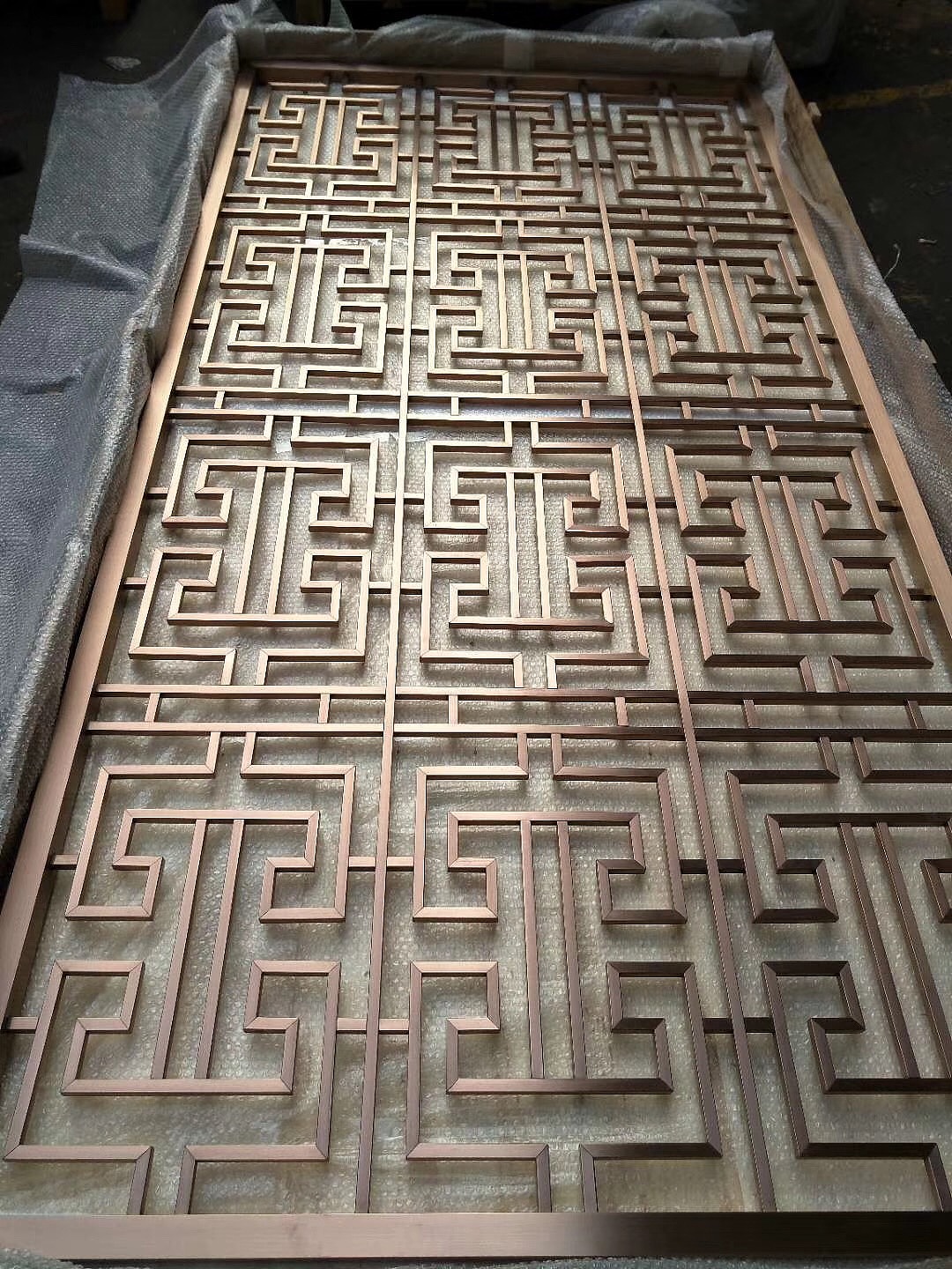 加工厂直销不锈钢古铜拉丝屏风（图ZMjU5MDgwOTYw） - 其他工业/产品 - 站酷设计师佛山市鑫盛鸿原创素材 - 站酷ZCOOL