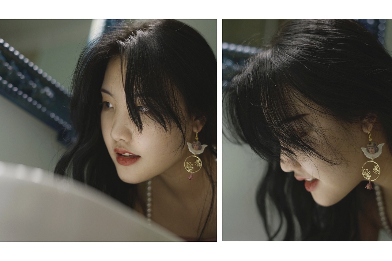 把诗意的理性献给你。