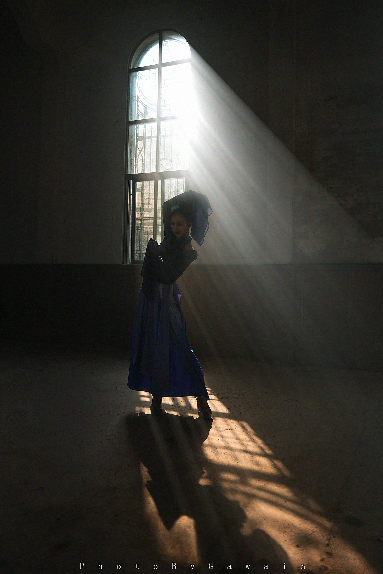 照进屋子里的光,透过历史的尘埃,或许是与过去的对话