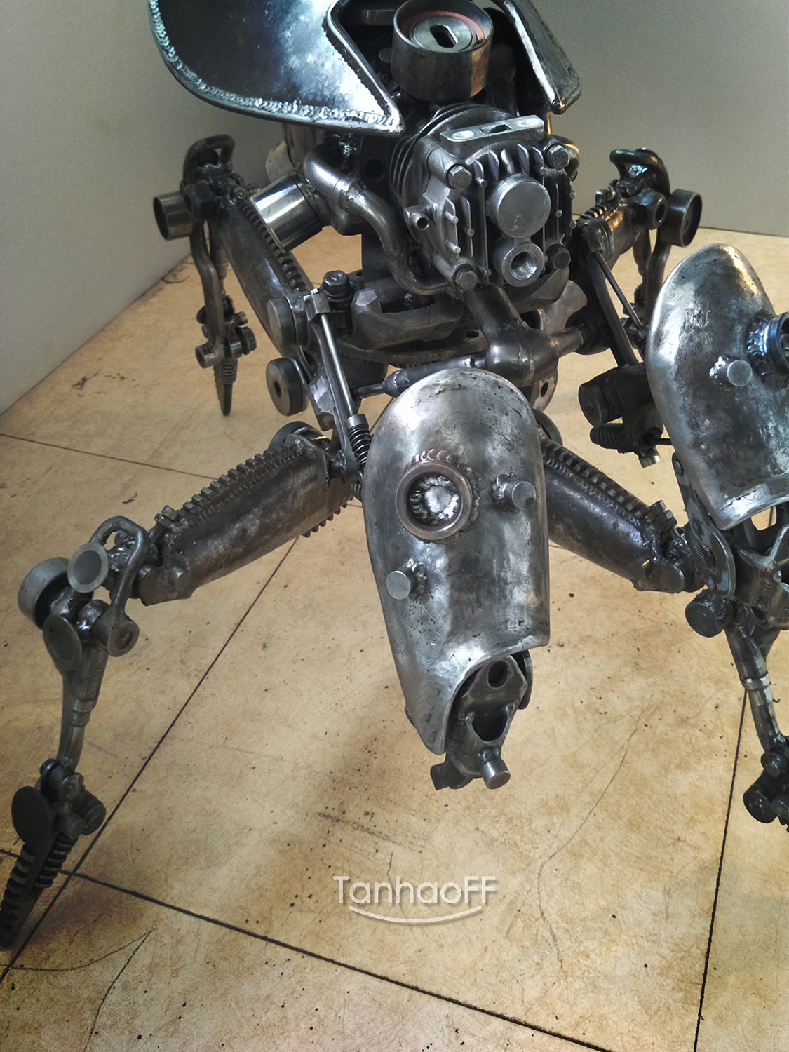 末世之战  追踪者 爬虫