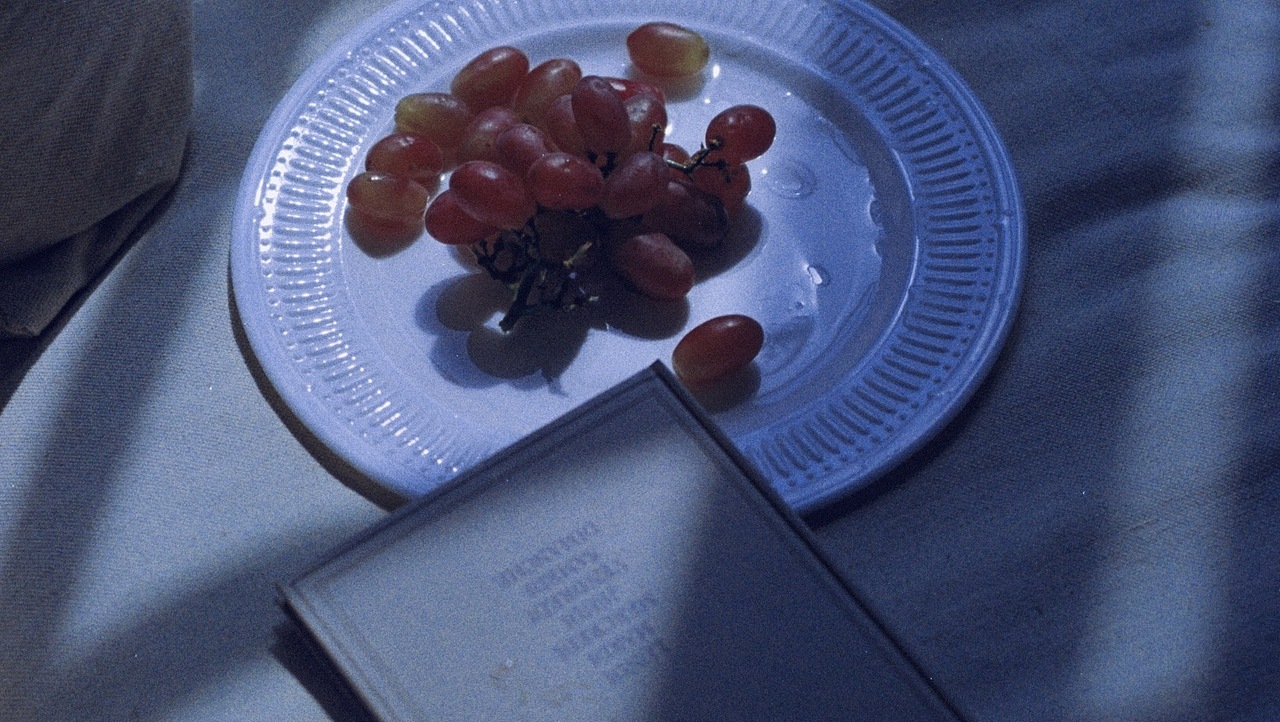 静谧蓝（图ZMTU0MTk5NzI0） - 人像摄影 - 站酷设计师徐咸鱼原创素材 - 站酷ZCOOL