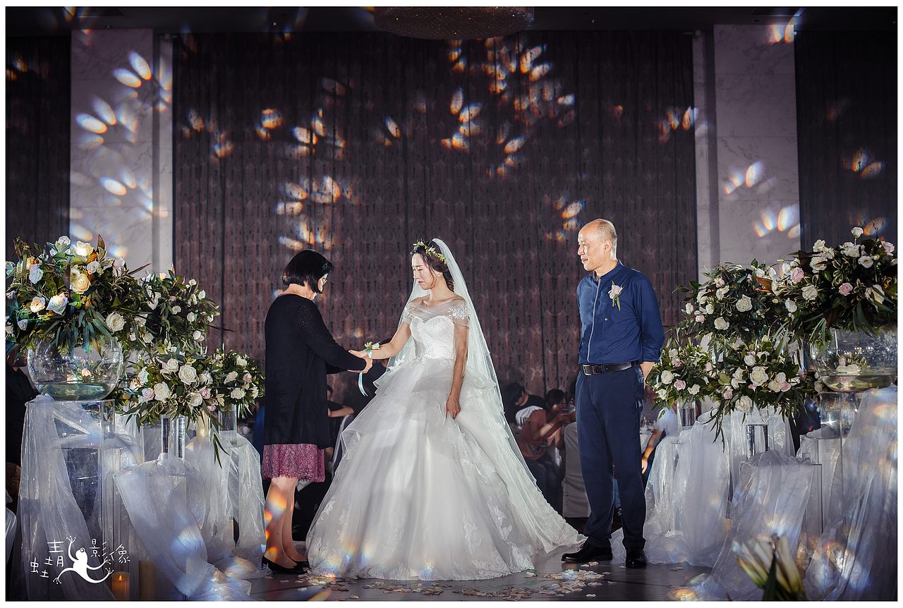 青蛙摄影婚礼拍摄-望湖宾馆