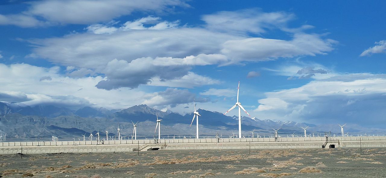 新疆乌鲁木齐达板城风力发电站