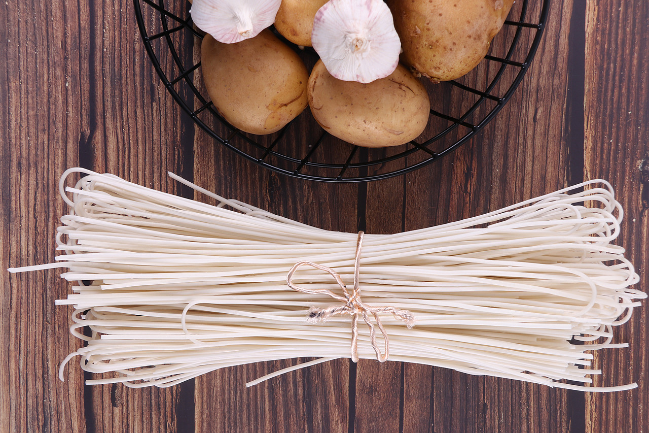 B06粮油米面\C06-南北干货\V42粉条