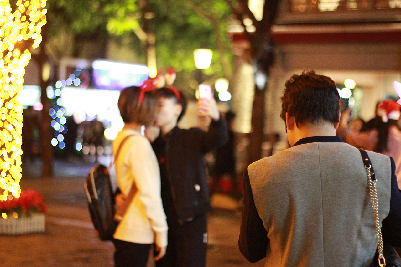 糖果的光（图ZNjg0NDgzNTI=） - 人像摄影 - 站酷设计师牵着蜗牛去跑步原创素材 - 站酷ZCOOL