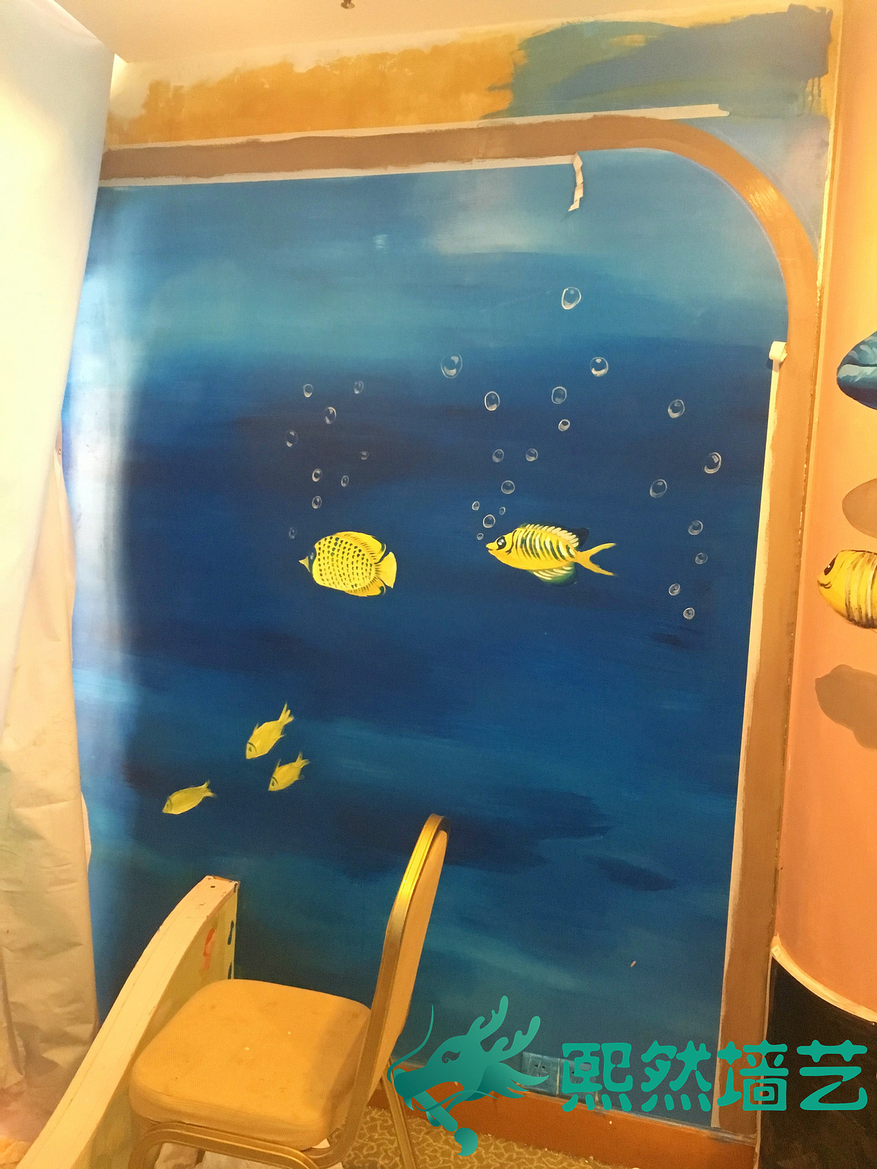 武汉熙然墙艺武汉华美达酒店旋转餐厅3D墙绘壁画设计