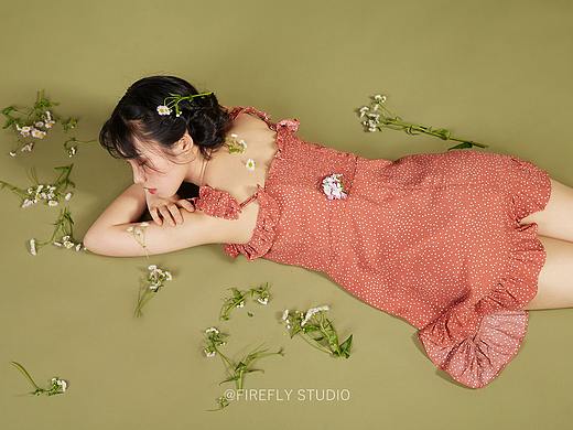 橙子汽水（個(gè)人主頁-ZNTM2MzU2NDg=） - 人像攝影 - 站酷設(shè)計(jì)師莫那mona原創(chuàng)素材 - 站酷ZCOOL