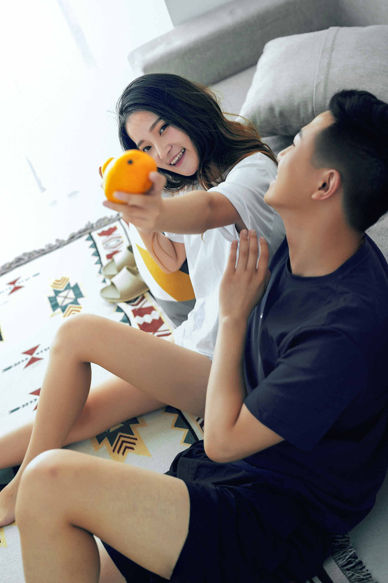 居家生活（图ZMjMyNTMxMzQw） - 人像摄影 - 站酷设计师屿林工作室原创素材 - 站酷ZCOOL