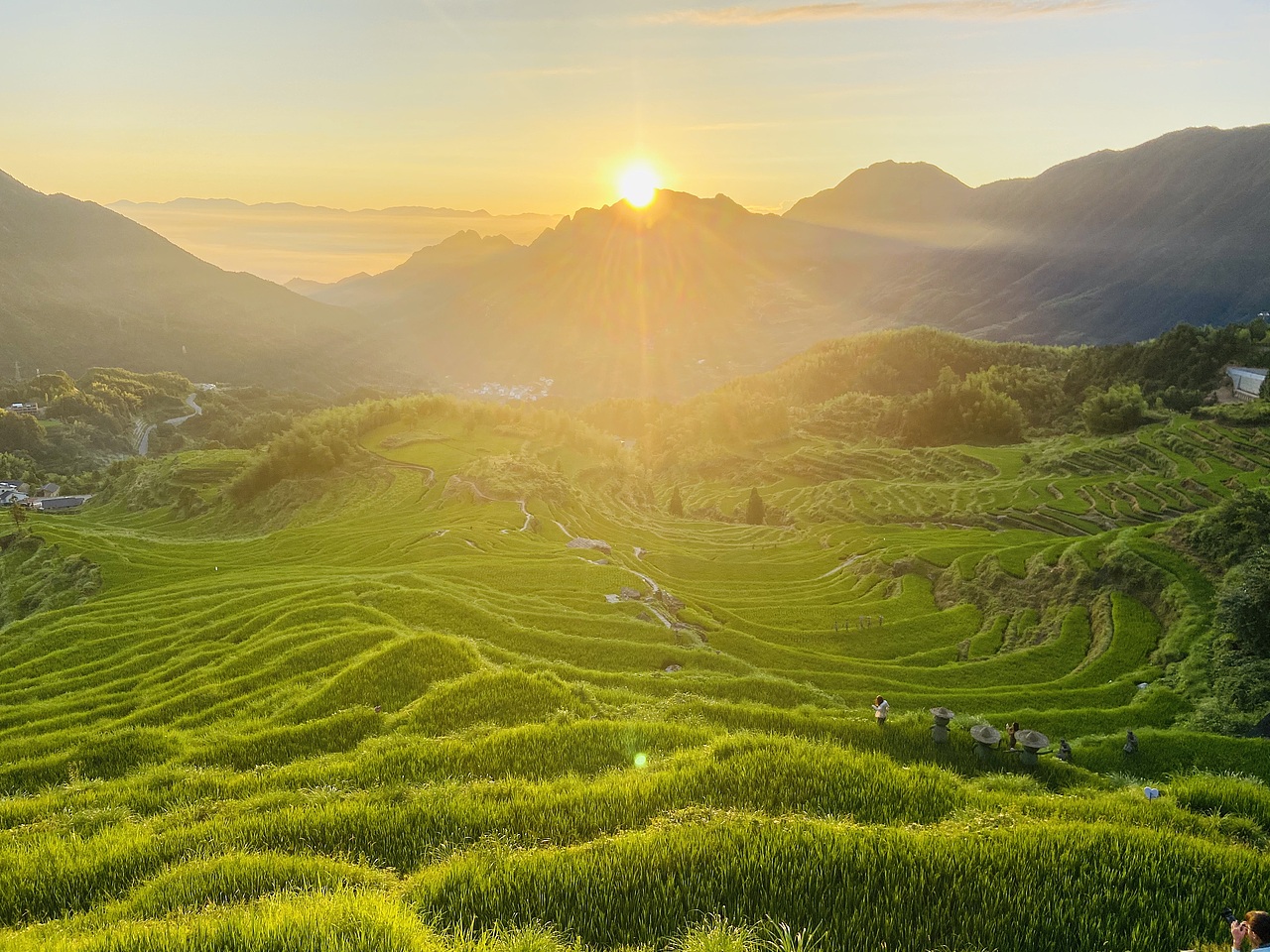 日出云海（图ZMjgwNzk3NDQ0） - 风光摄影 - 站酷设计师ELF么么原创素材 - 站酷ZCOOL