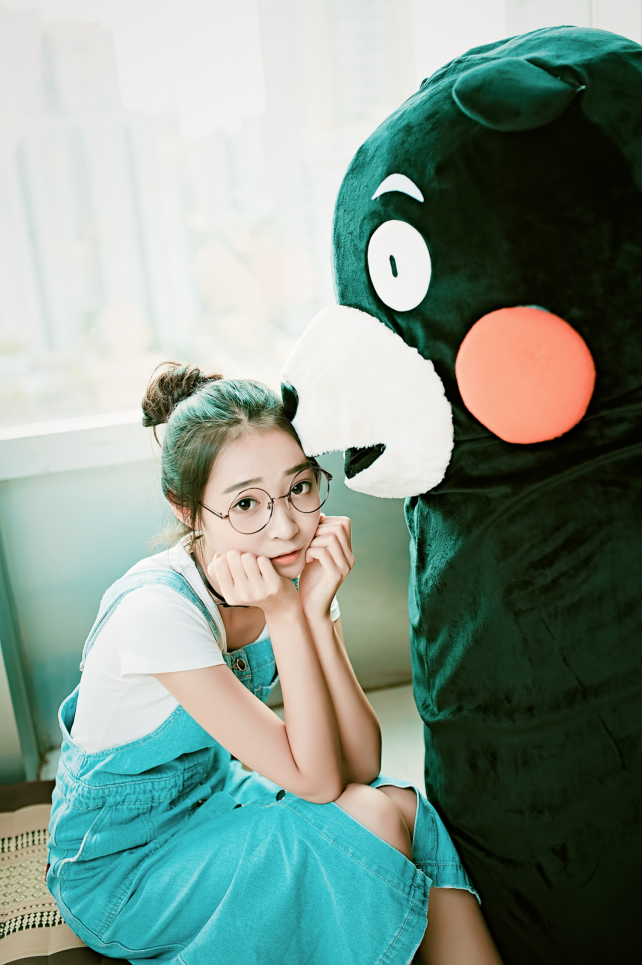 Kiyomi小7与熊本熊（图ZNTA4OTA0Njg=） - 人像摄影 - 站酷设计师livy_gzb原创素材 - 站酷ZCOOL