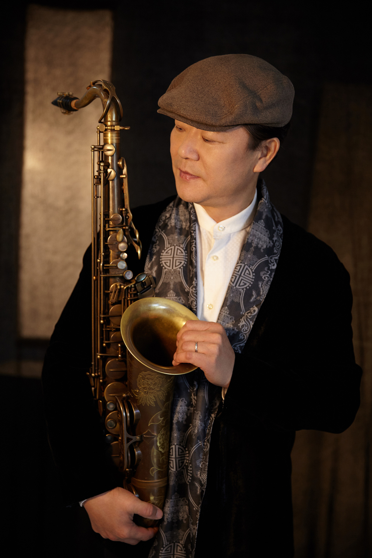 韦笙堡萨克斯代言人杜银鲛老师形象大片拍摄教程|摄影|人像摄影|服装