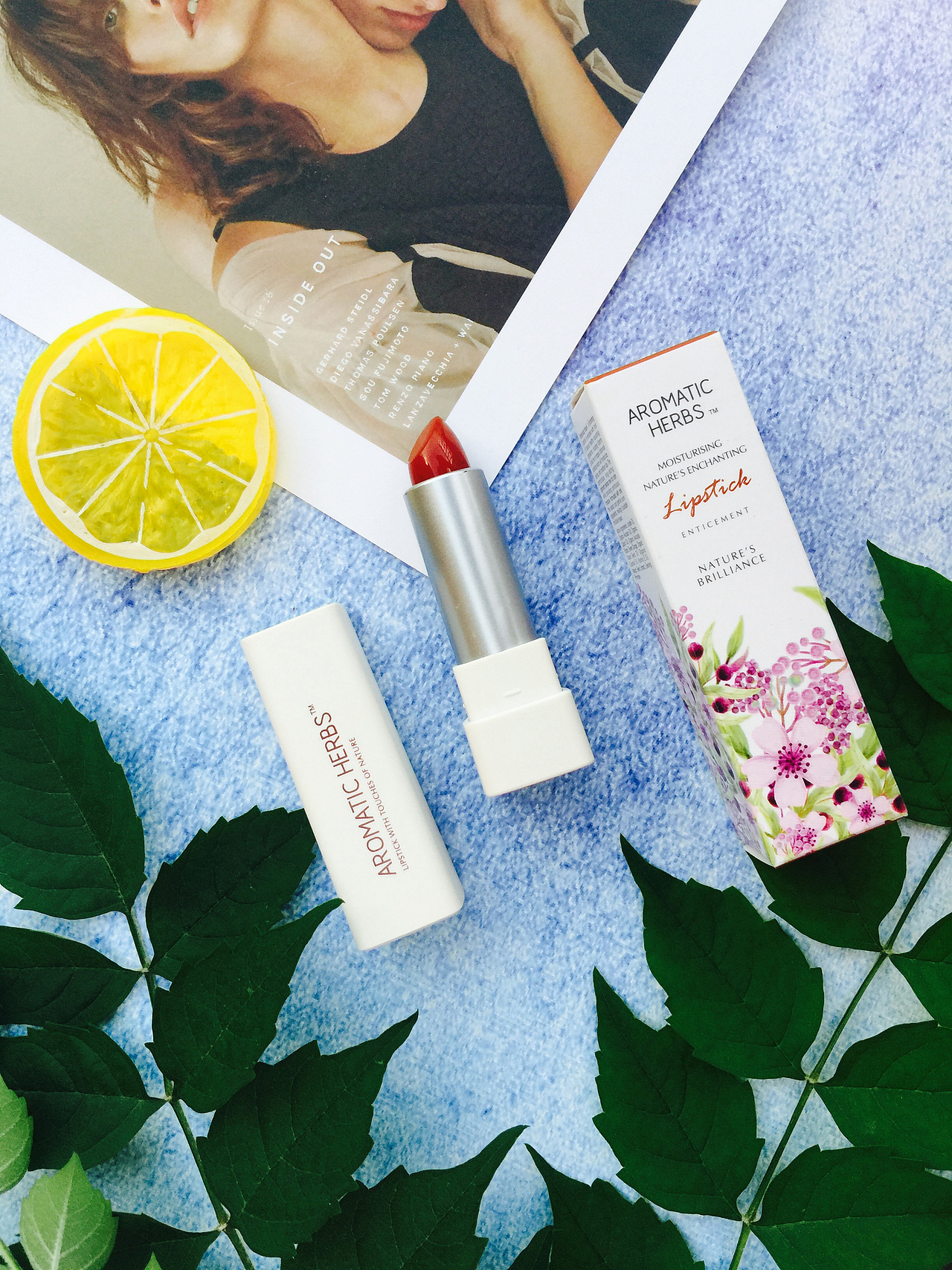 五月手机静物摄影洗护产品口红彩妆产品场景拍摄