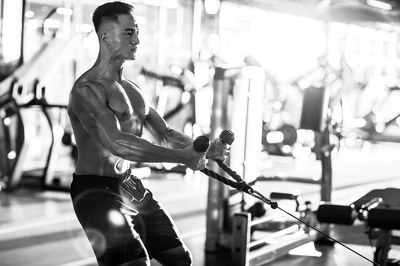 火石健身 2018 A/W BURNINS（图ZMTIyNDA1MDU2） - 时尚/艺术摄影 - 站酷设计师安东Nerv原创素材 - 站酷ZCOOL