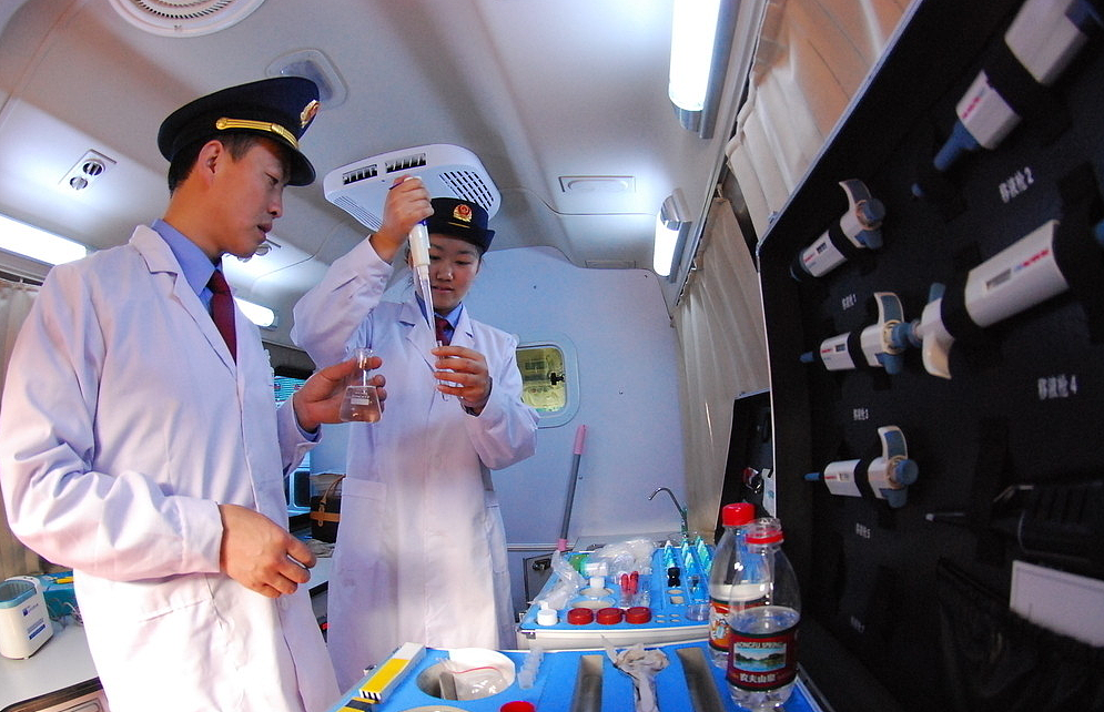 九九面铺的工厂化作业 - 金锄头文库