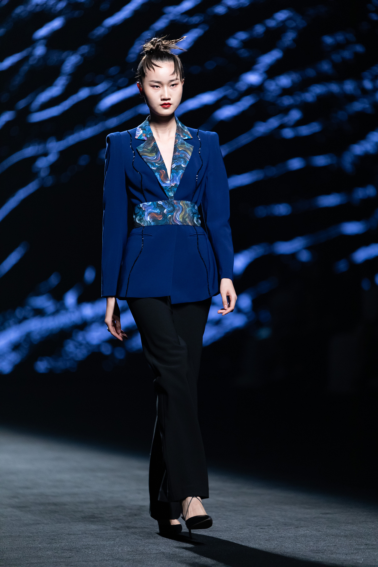 2021广东时装周：若水I NUI CHOICE 女哲.彭佩宜（图ZMjc2NjY4NzYw） - 时尚/艺术摄影 - 站酷设计师小S视觉原创素材 - 站酷ZCOOL