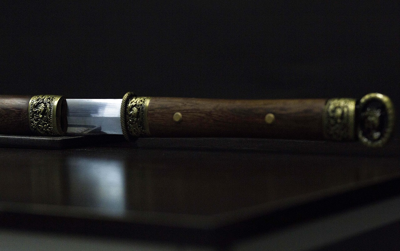 『剑』（图ZMTM2NjE1ODcy） - 产品摄影 - 站酷设计师成都悦己影像原创素材 - 站酷ZCOOL