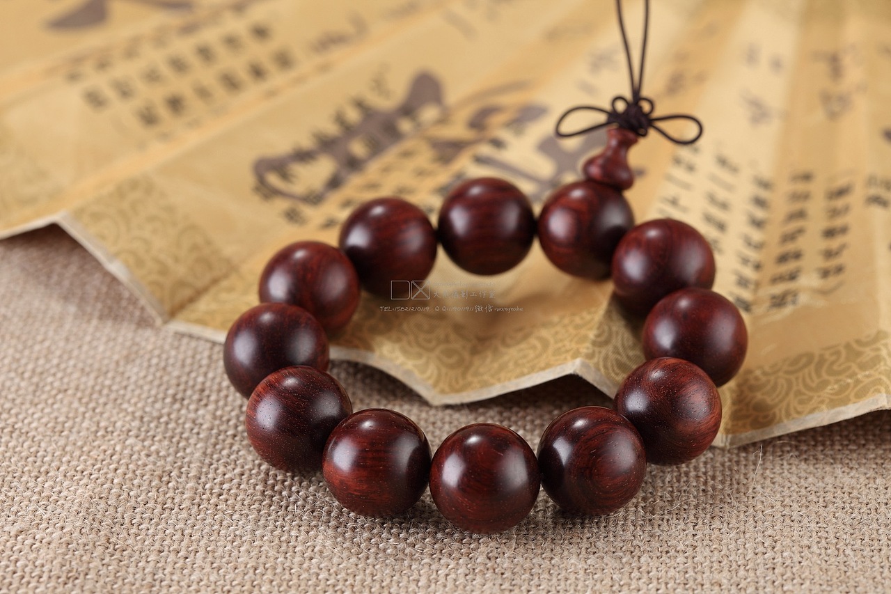 静物产品首饰手链产品摄影-首饰