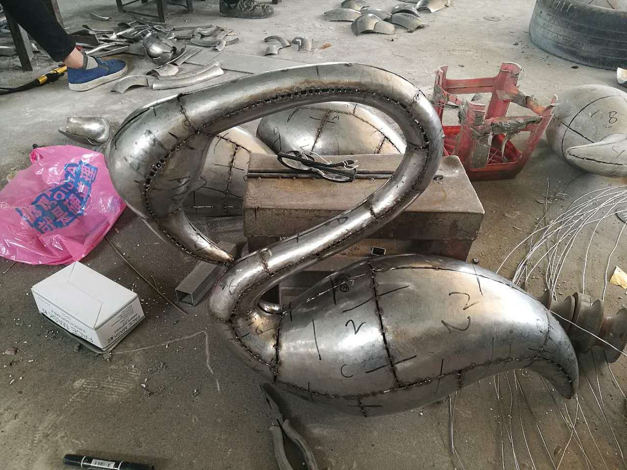 火烈鸟不锈钢景观雕塑 园林广场景观雕塑