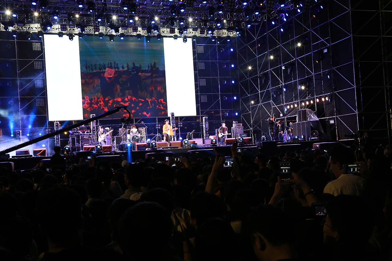 2016上海草莓音乐节（图ZNDc4NzU0OTY=） - 人文/纪实摄影 - 站酷设计师Watson_Wang原创素材 - 站酷ZCOOL