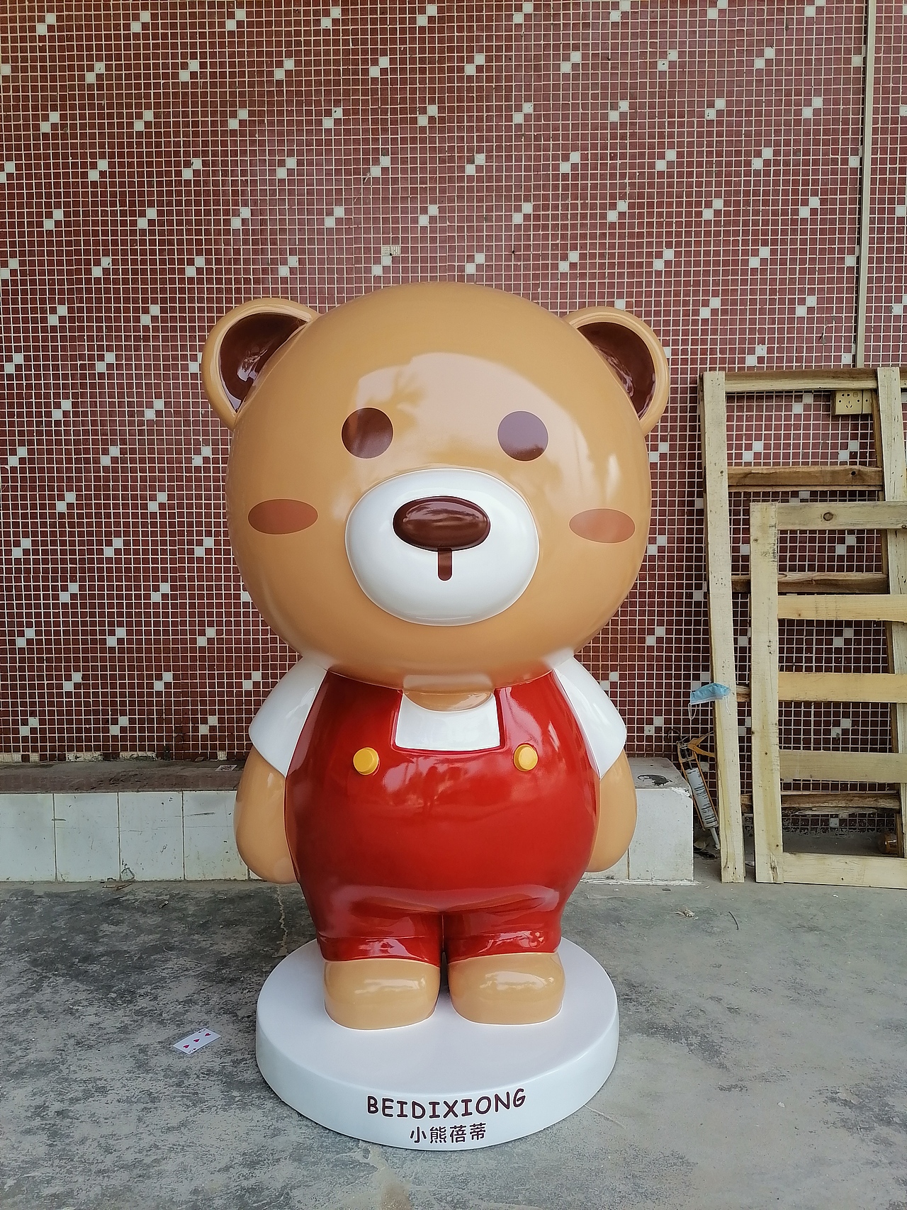 玻璃钢熊猫卡通雕塑 彩绘动物卡通定制