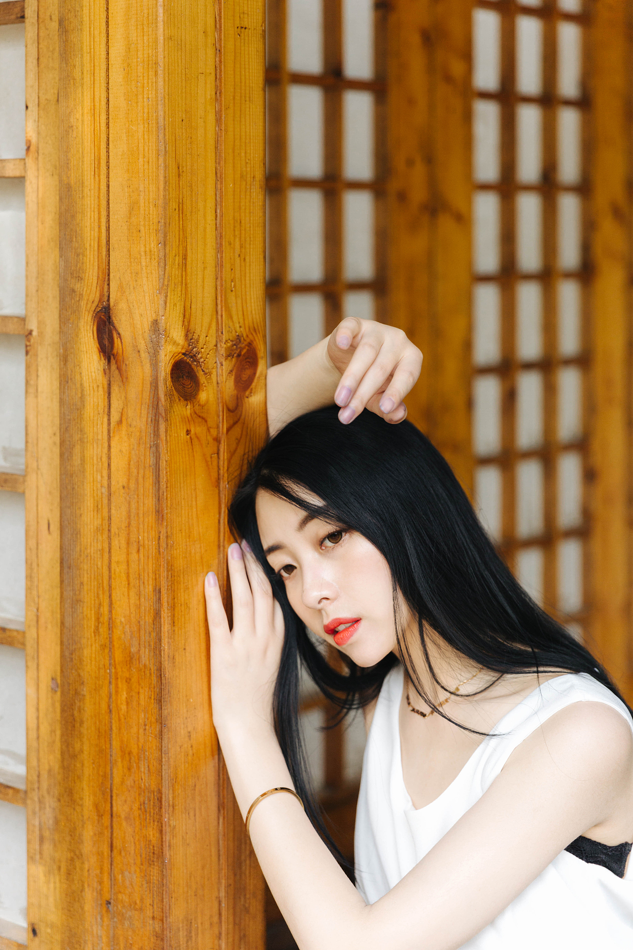 连雨不知春去 一晴方觉夏深（图ZMTYxMDEyNDEy） - 人像摄影 - 站酷设计师5Lotus原创素材 - 站酷ZCOOL