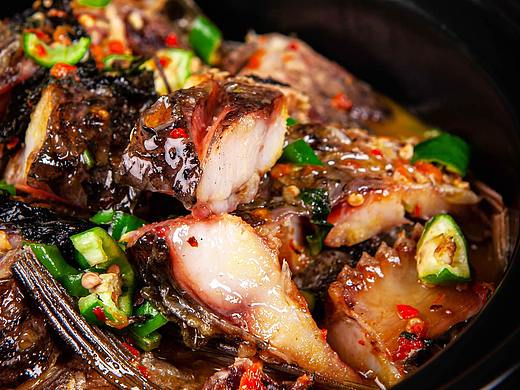 长沙美食图片摄影，老长沙口味美食，鸡爪和鱼块