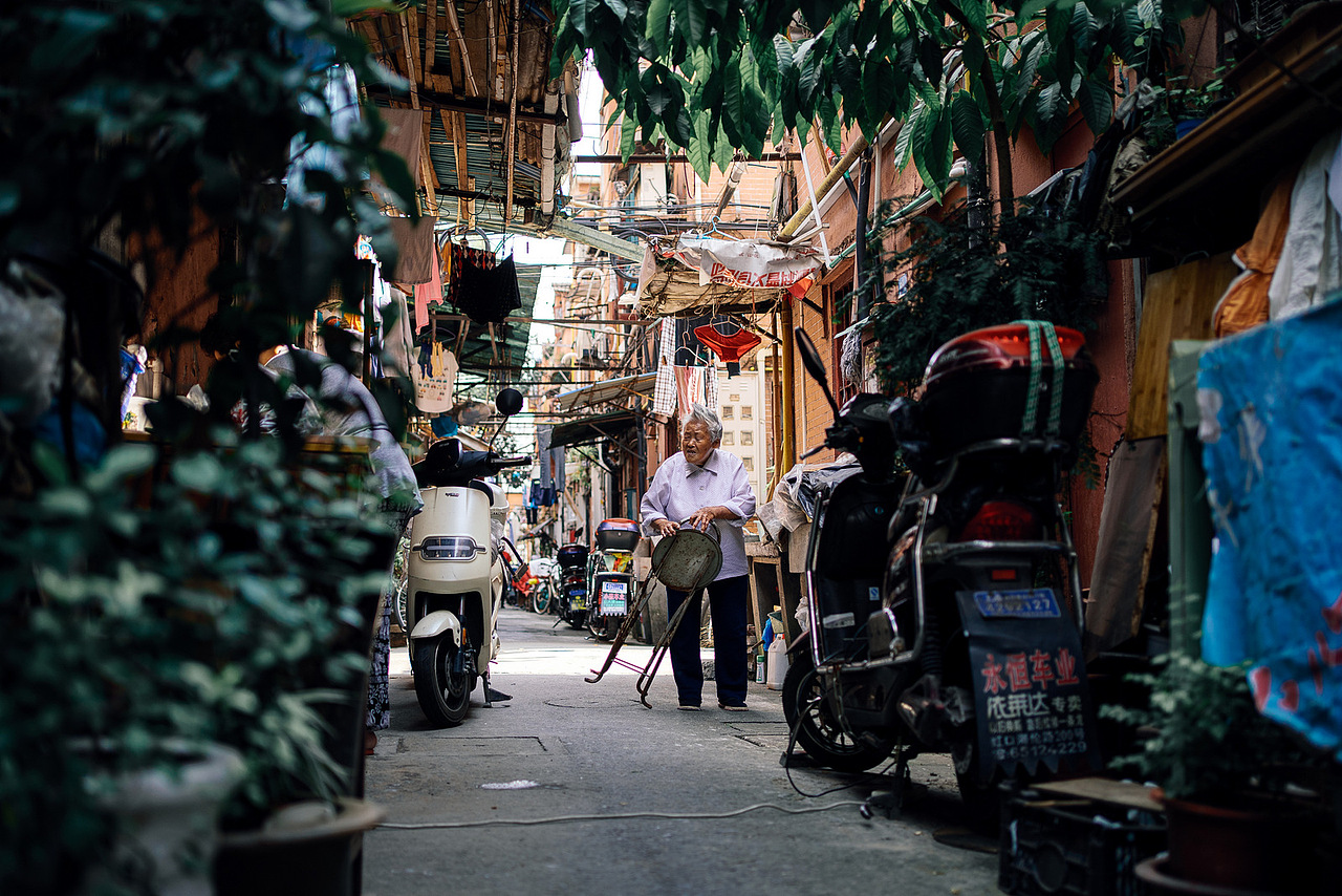 人间烟火,市井气息——最后的上海老弄堂